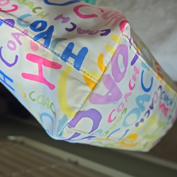 Coach NWT GRAFFITI tote - Picture 10 of 15